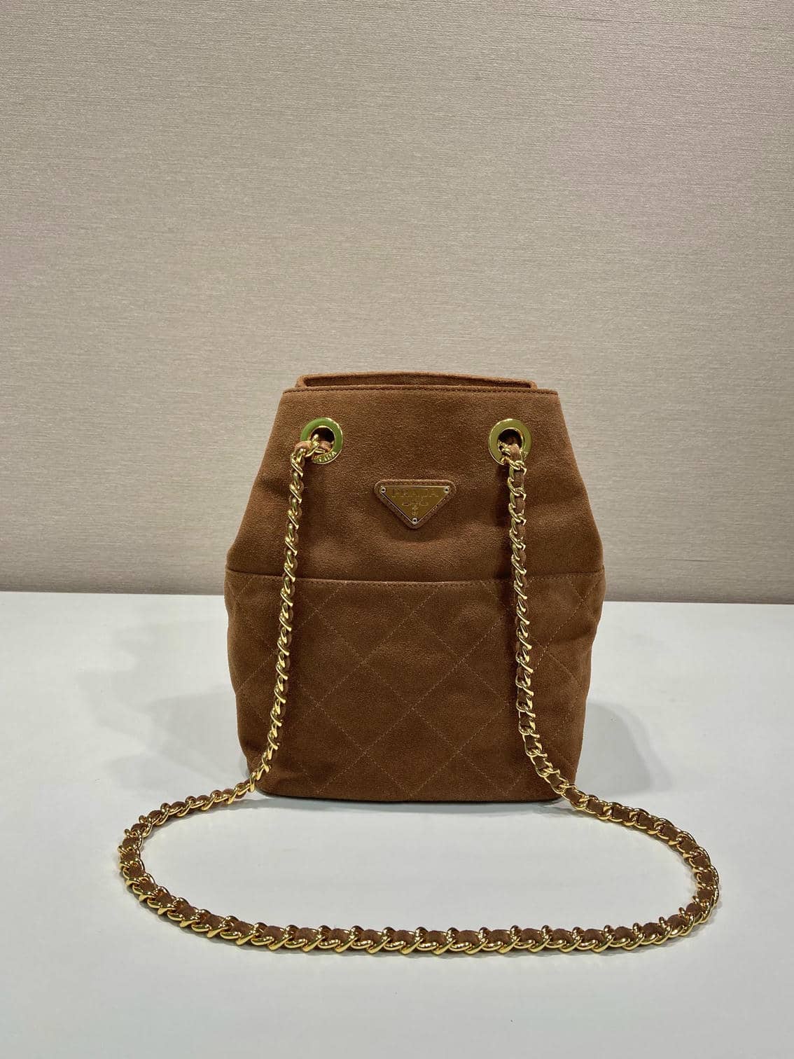 007Series-Suede